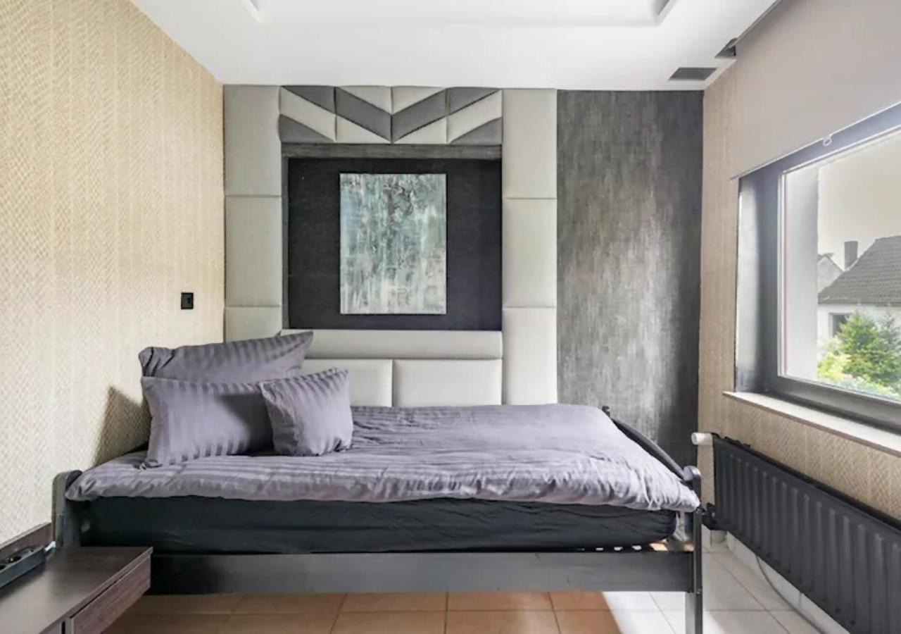 Miet-Kamp Ruhig, Zentral, Nahe Messe, Ausgefallenes Design 2 Schlafzimmer Berlín Exterior foto