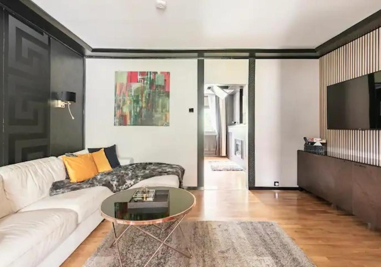 Miet-Kamp Ruhig, Zentral, Nahe Messe, Ausgefallenes Design 2 Schlafzimmer Berlín Exterior foto